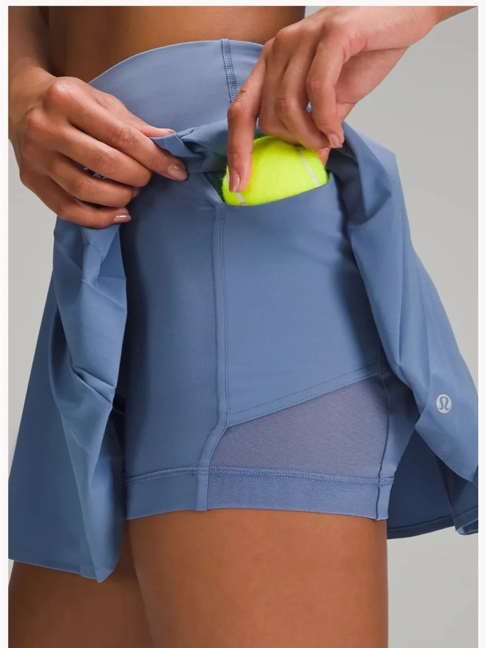 Lululemon Women’s High Rise Side Pleat Tennis Skirt Size 12 NWOT Oasis Blue
